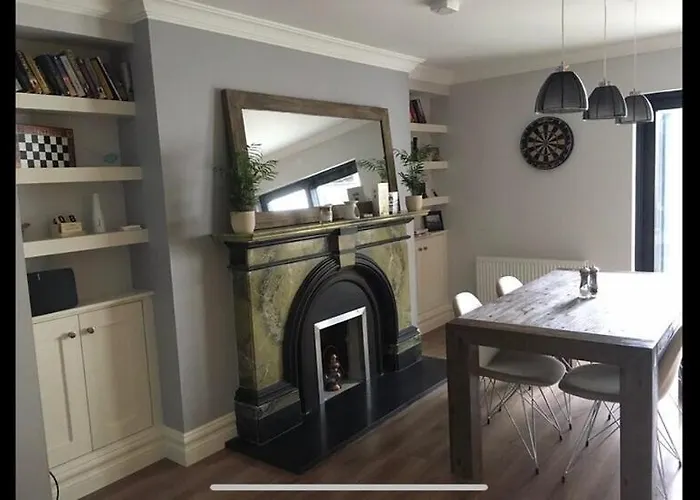 Gleanntan House - Beautiful Town House With Free Parking Feriehus Killarney